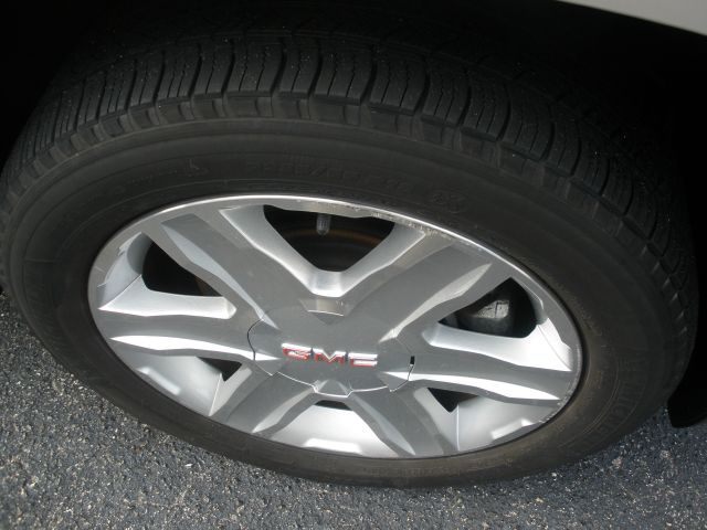 GMC Terrain 2011 photo 8