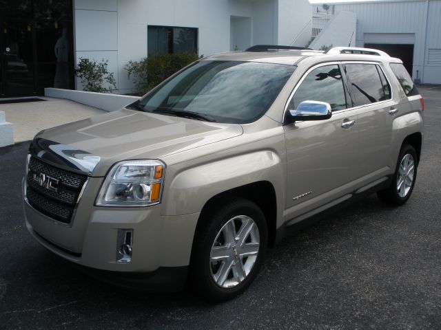 GMC Terrain 2011 photo 9