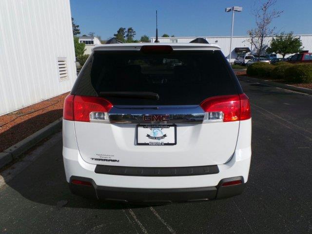 GMC Terrain 2011 photo 4