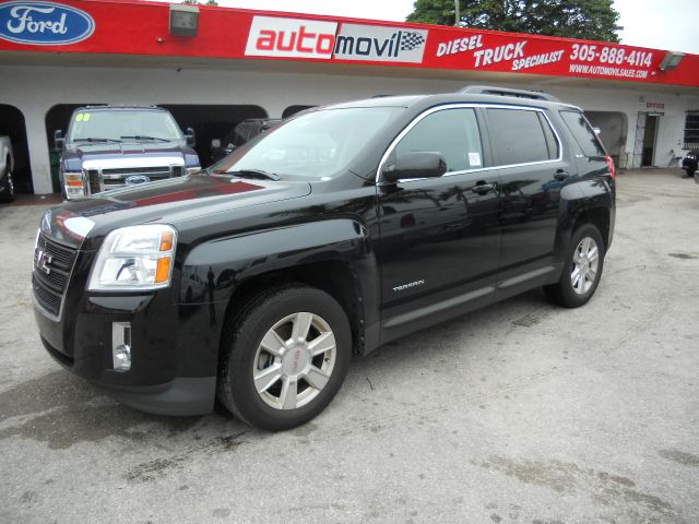 GMC Terrain 2011 photo 1