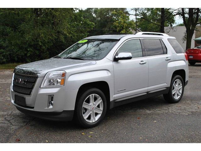 GMC Terrain 2011 photo 2
