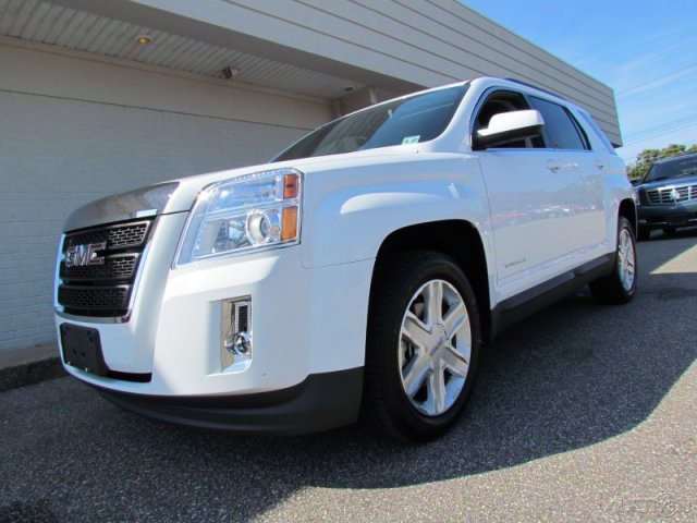 GMC Terrain 2012 photo 2