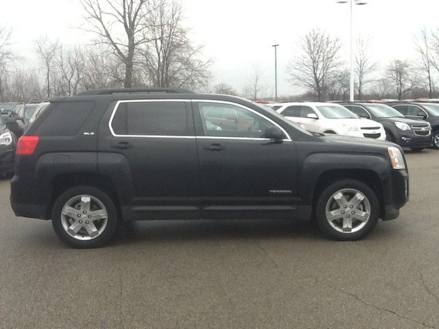 GMC Terrain 2012 photo 2