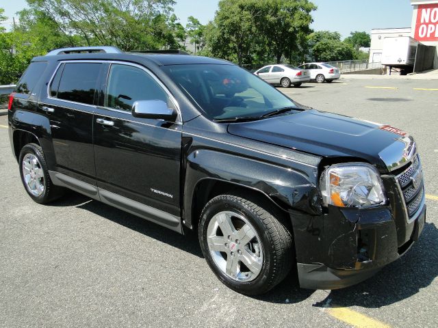 GMC Terrain 2012 photo 3