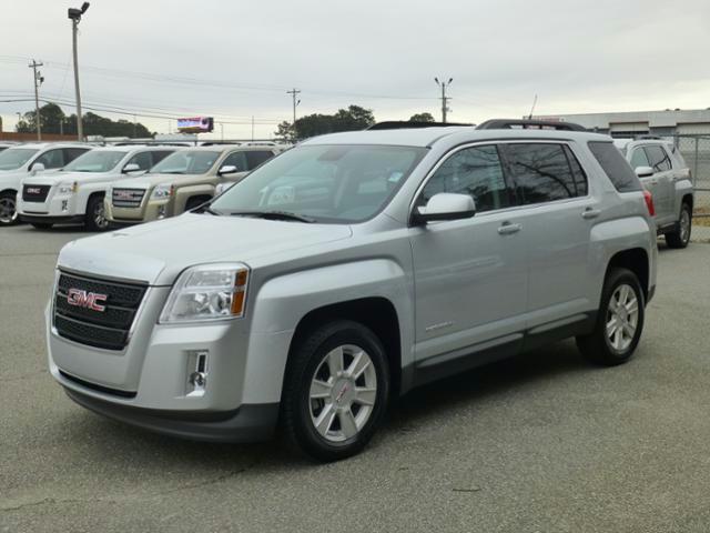 GMC Terrain 2012 photo 2