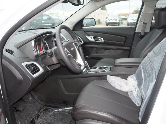 GMC Terrain 2012 photo 2