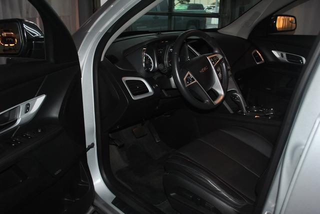 GMC Terrain 2012 photo 1