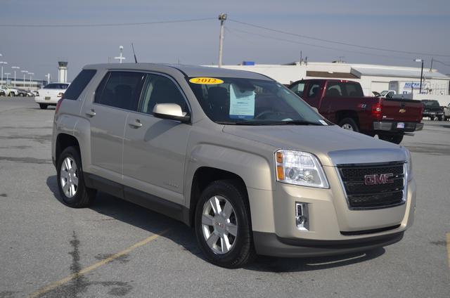 GMC Terrain 2012 photo 3