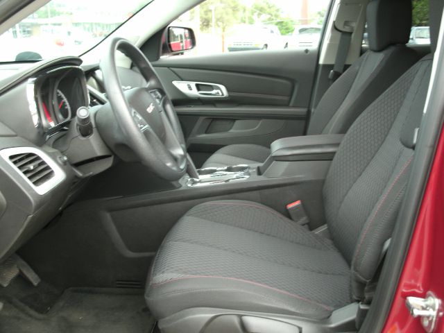 GMC Terrain 2012 photo 2
