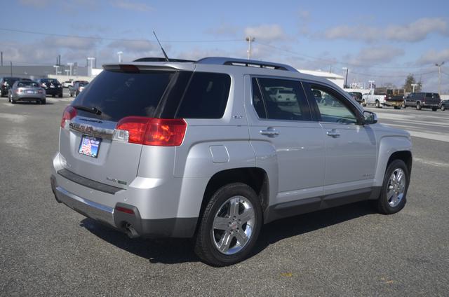 GMC Terrain 2012 photo 3
