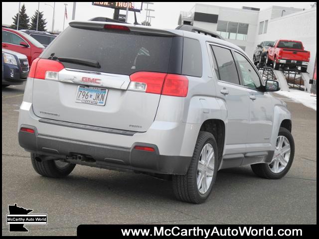 GMC Terrain 2012 photo 2