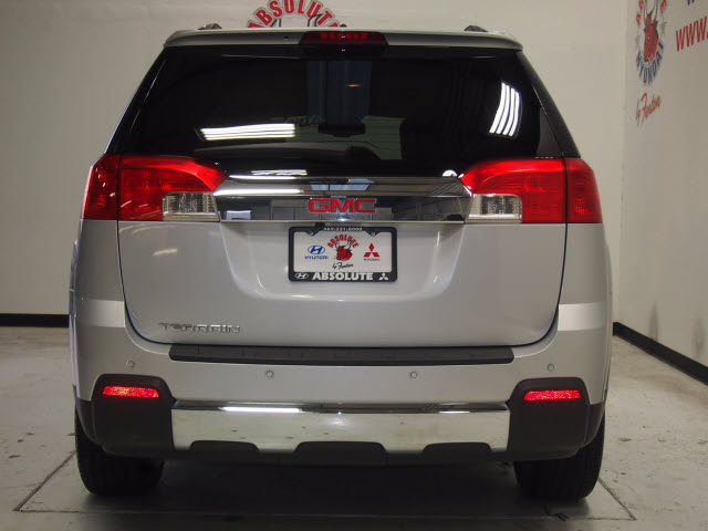 GMC Terrain 2012 photo 2