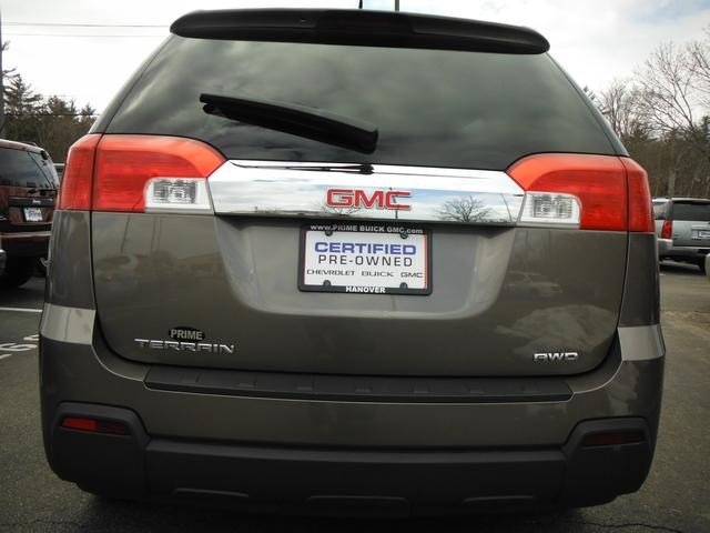 GMC Terrain 2012 photo 2
