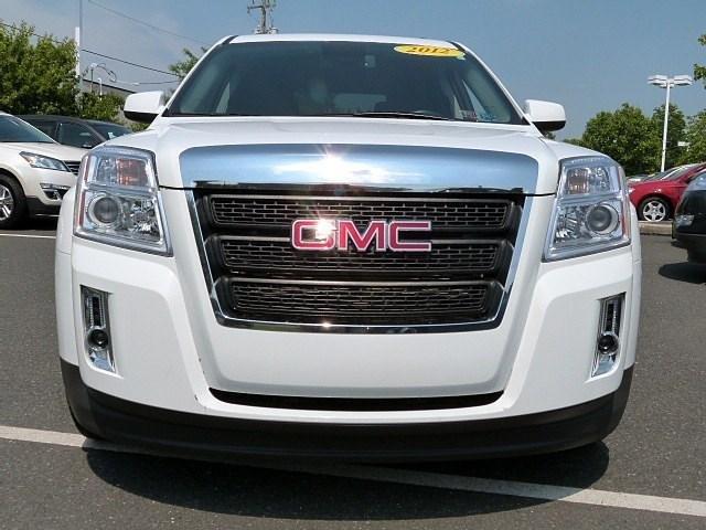 GMC Terrain 2012 photo 2