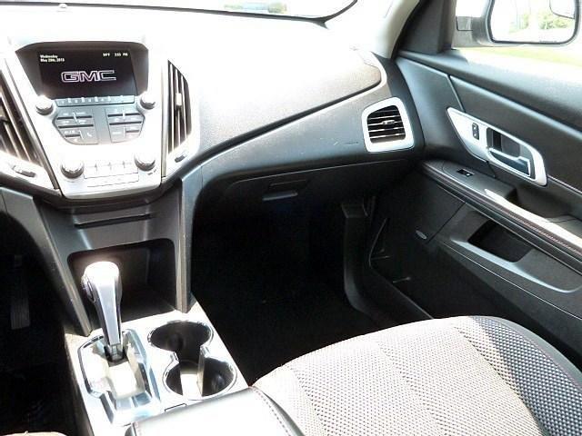 GMC Terrain 2012 photo 26