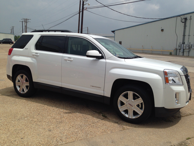 GMC Terrain 2012 photo 2