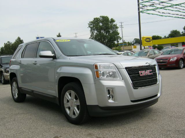 GMC Terrain 2012 photo 1