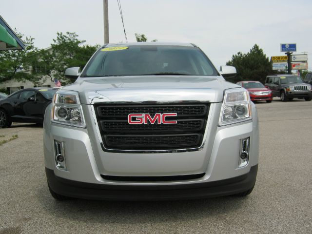 GMC Terrain 2012 photo 2