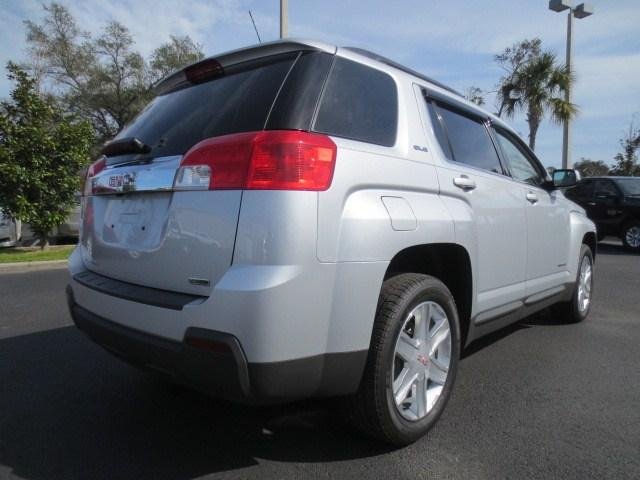GMC Terrain 2012 photo 2