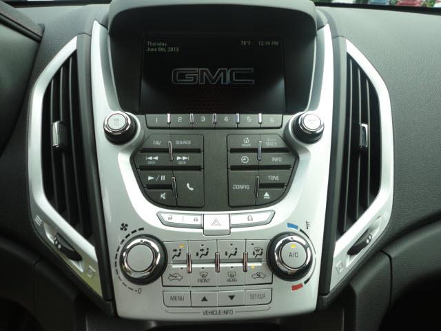 GMC Terrain 2013 photo 3