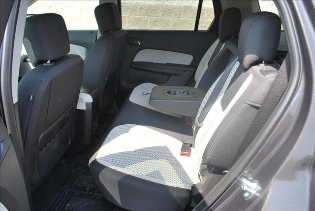 GMC Terrain 2013 photo 14