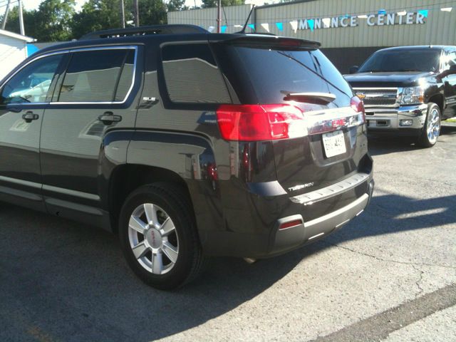 GMC Terrain 2013 photo 3