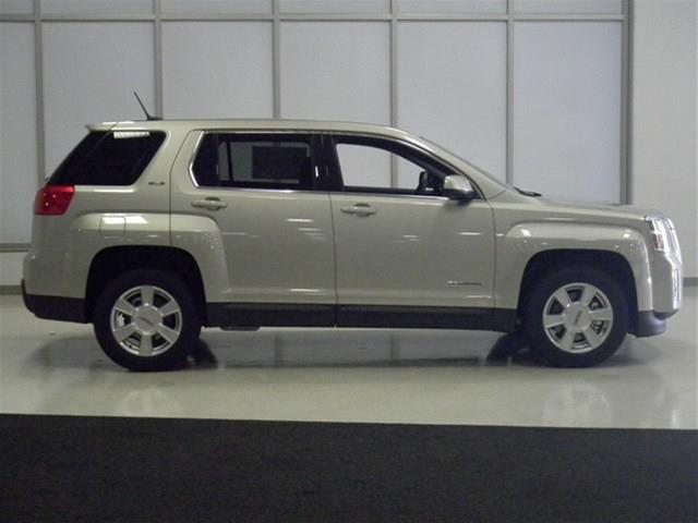 GMC Terrain 2013 photo 1