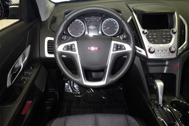 GMC Terrain 2013 photo 22