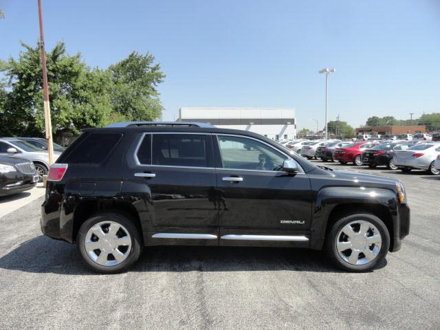 GMC Terrain 2013 photo 3