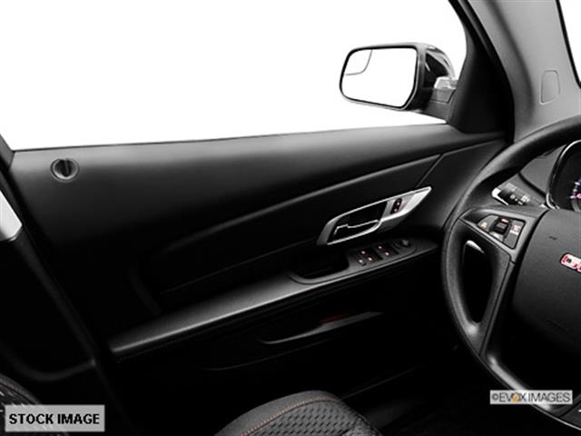 GMC Terrain 2013 photo 2