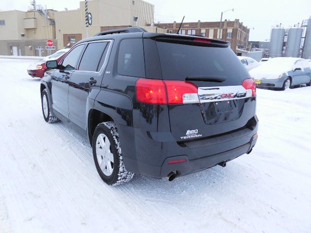 GMC Terrain 2013 photo 2