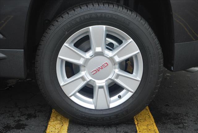 GMC Terrain 2013 photo 1