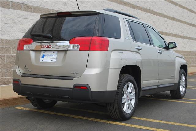 GMC Terrain 2013 photo 1