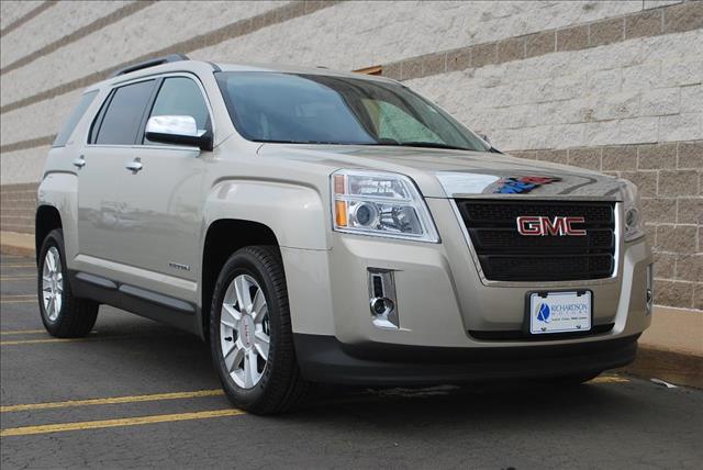 GMC Terrain 2013 photo 2