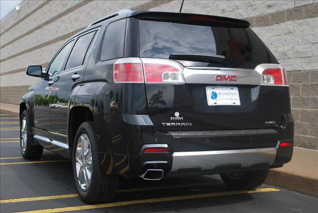 GMC Terrain 2013 photo 2