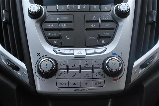 GMC Terrain 2013 photo 21