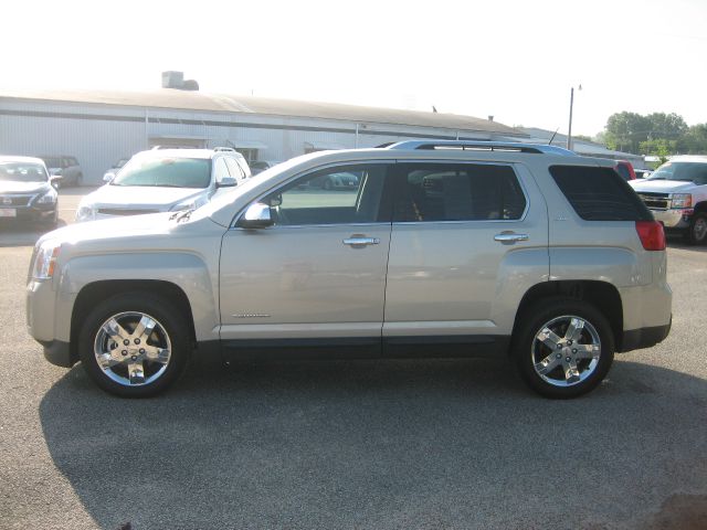 GMC Terrain 2013 photo 3