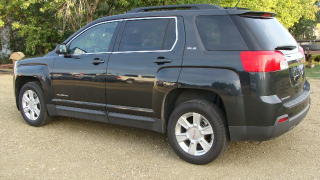 GMC Terrain 2013 photo 1
