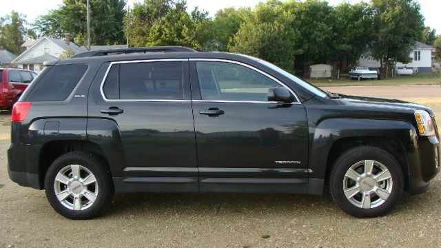 GMC Terrain 2013 photo 2