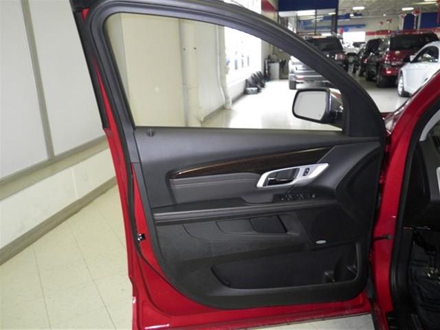 GMC Terrain 2013 photo 2
