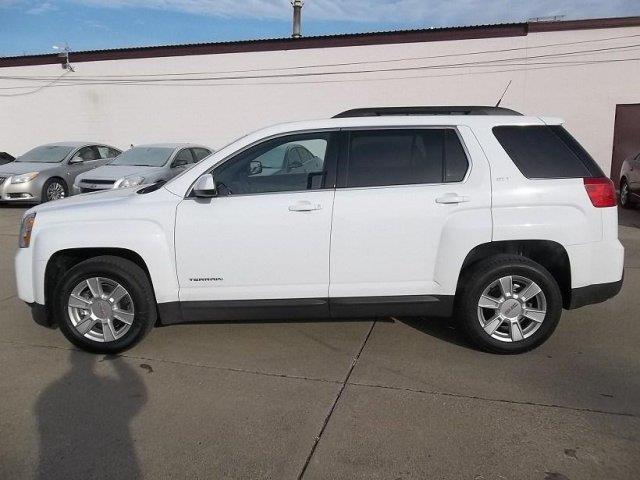 GMC Terrain 2013 photo 2