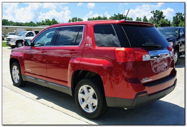 GMC Terrain 2013 photo 1