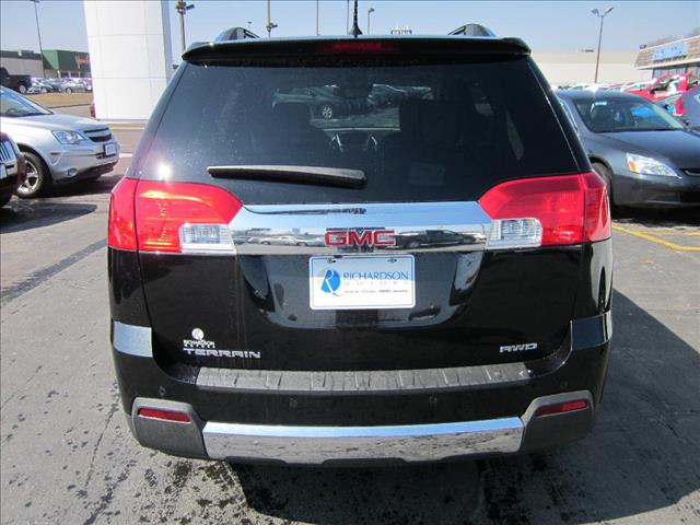 GMC Terrain 2013 photo 17