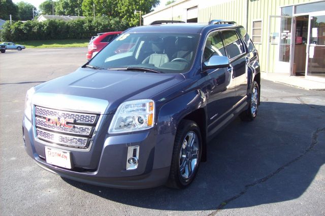 GMC Terrain 2013 photo 1