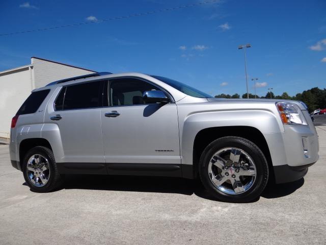 GMC Terrain 2013 photo 2