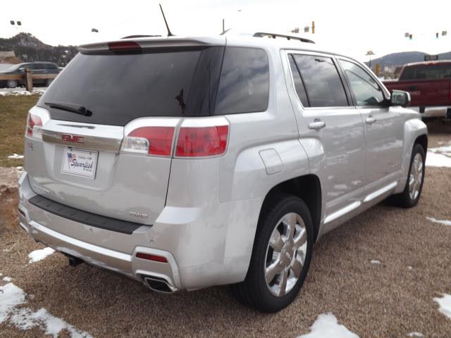 GMC Terrain 2014 photo 3