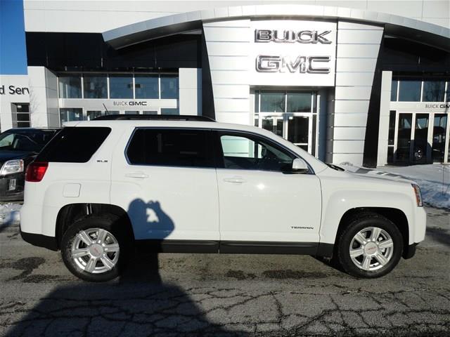 GMC Terrain 2014 photo 2