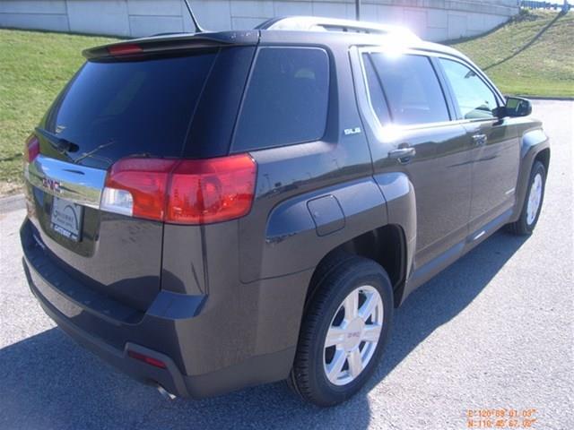 GMC Terrain 2014 photo 3