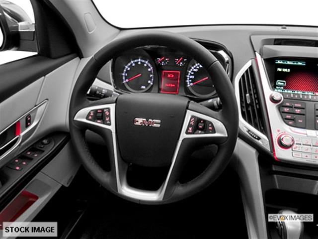 GMC Terrain 2014 photo 2