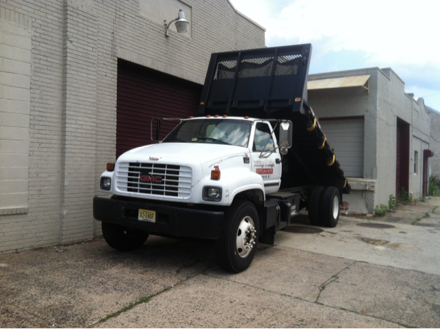 GMC Unspecified 1999 photo 2